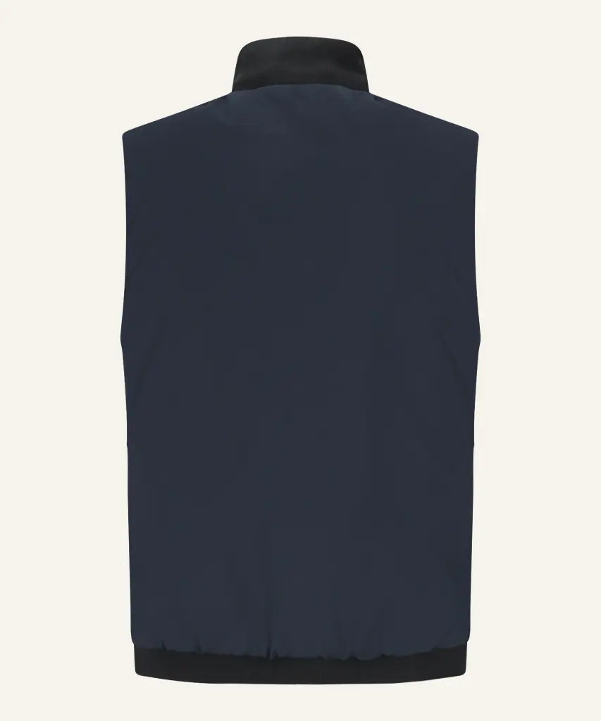 FIORESI-WK-CHAMBRAY_4.webp